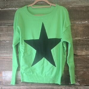 Green Light Weight Sweater with Navy Star & Ribbed Sleeves, Size L, NEW